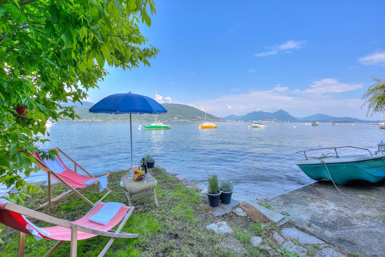 Appartamento intero, Red House Terrace Private Beach in Comune di Baveno, Lago Maggiore (Piemonte)