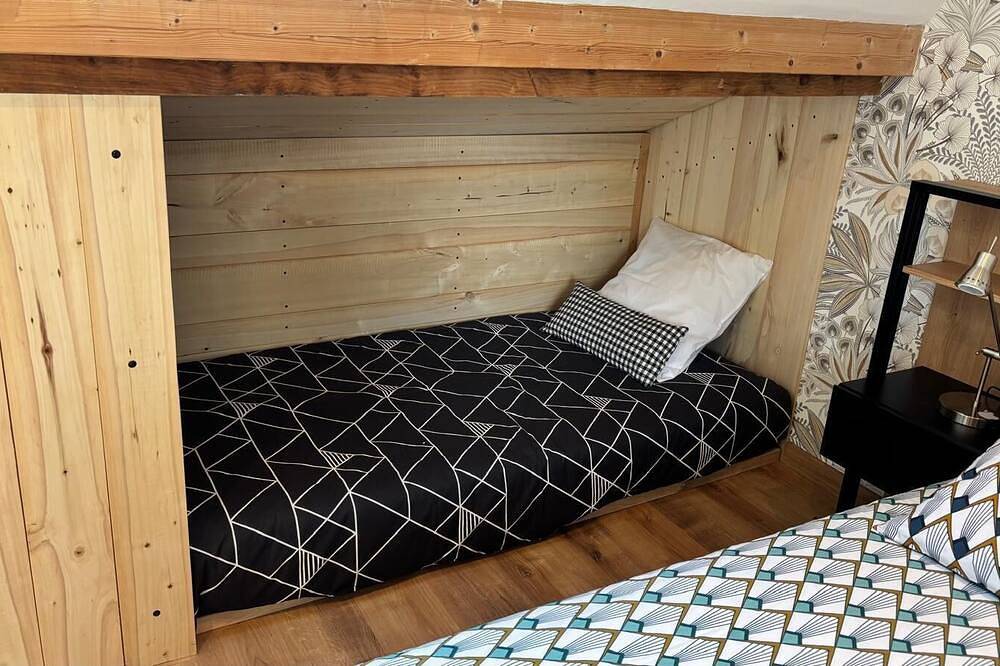 Gite de charme avec spa au coeur du périgord noir. Idéal pour les familles. in Campagne (homonymie), Périgord Noir