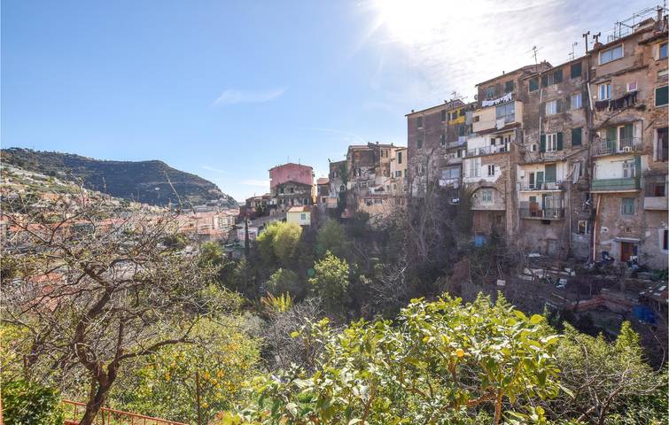 Ganze Ferienwohnung, Seaside Terrace Wohnung in Ventimiglia (Stadt), Ventimiglia