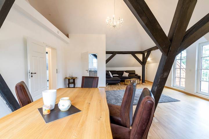 Ganze Ferienwohnung, Gutshof-Loft Sonnenschein in Klein Upahl, Naturpark Nossentiner/Schwinzer Heide