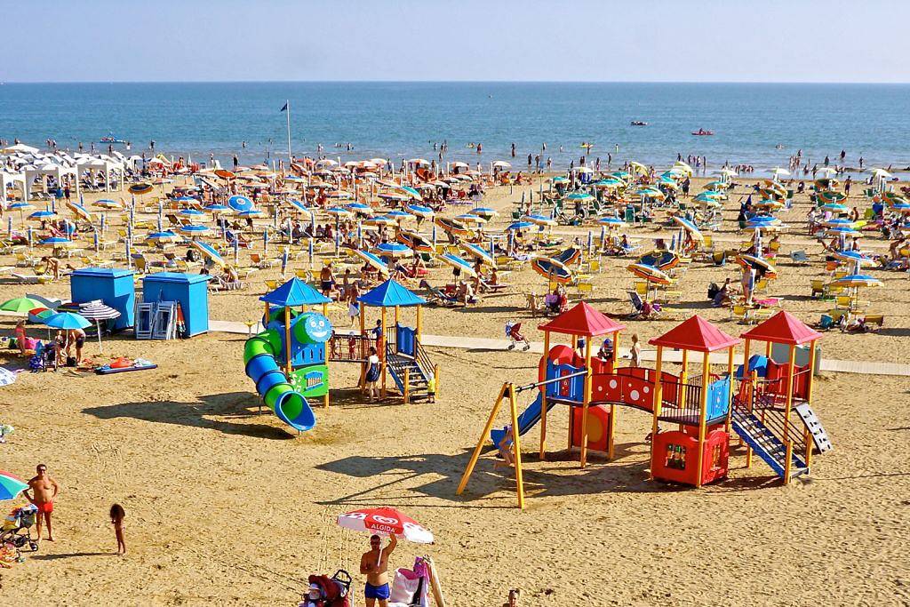 Ganze Wohnung, Residenz Cape Vierzimmer-Bungalow Tipo D* für 8 Personen in Bibione, San Michele al Tagliamento