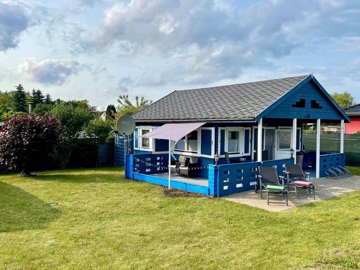 Ferienhaus für 2 Personen, mit Garten und Terrasse in Ueckermünde