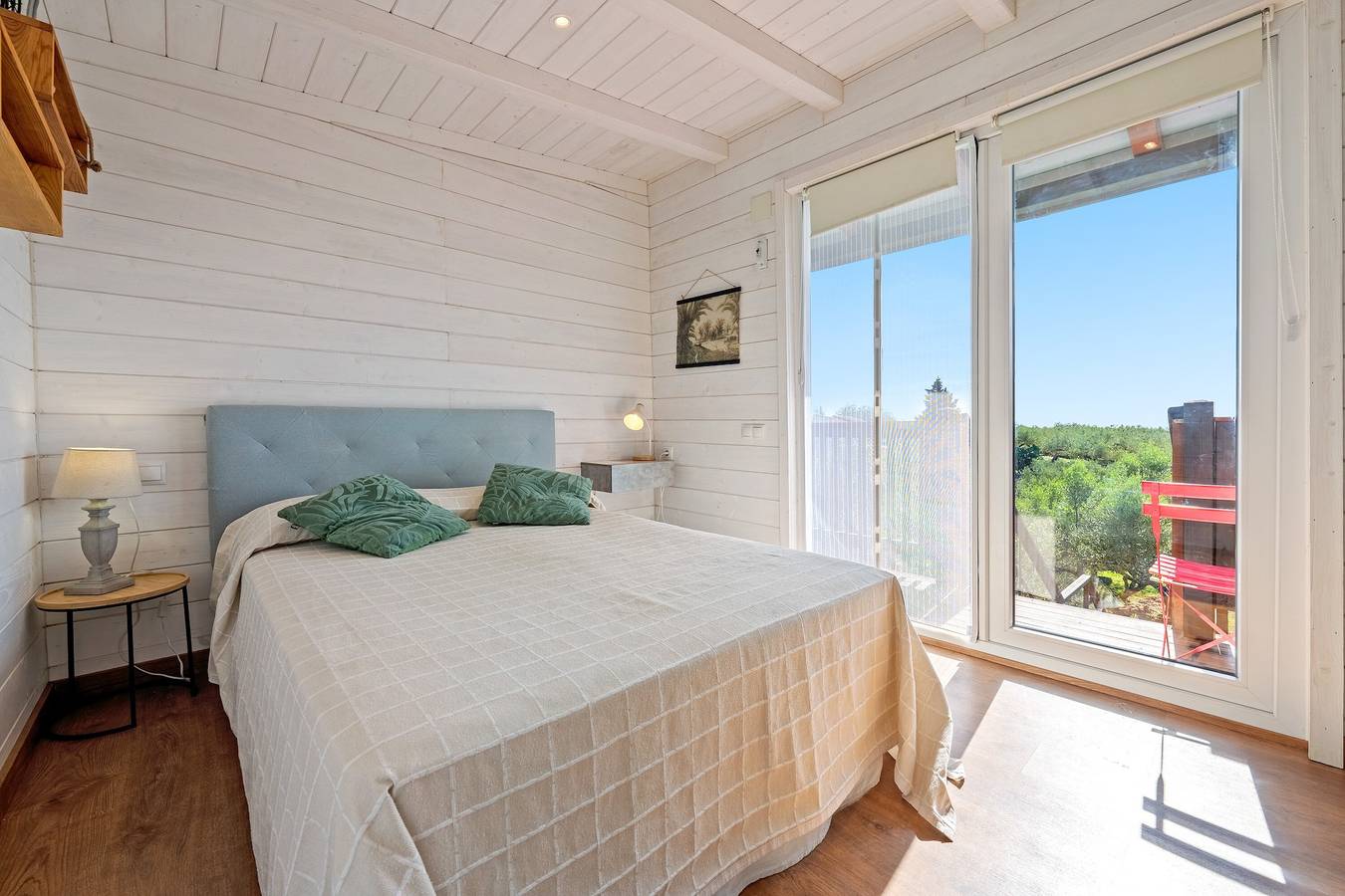 Cabaña 'Casa Arbol ' con vistas al mar, piscina compartida y Wi-Fi in Tierras del Ebro, Costa Dorada