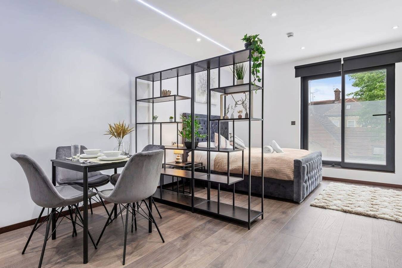 Entire apartment, Serviced Luxury Studio Flat Golders Green Finchley in London, South East England