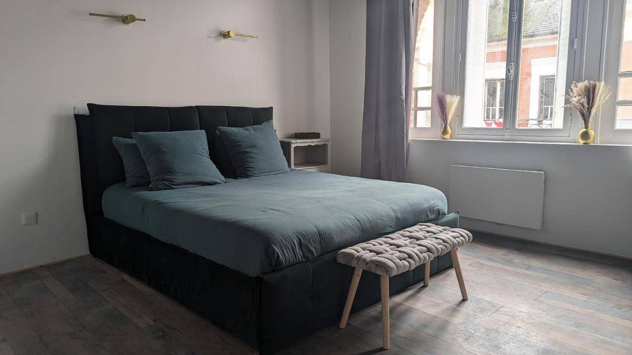 Queen Room with Spa Bath in Ham (Somme), Région de Péronne