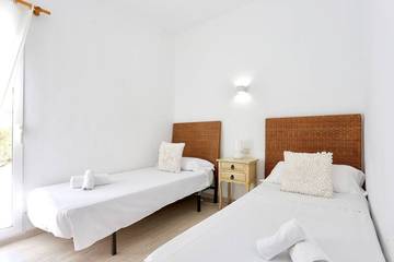 Villa voor 8 Personen in Las Marinas, Dénia, Afbeelding 4