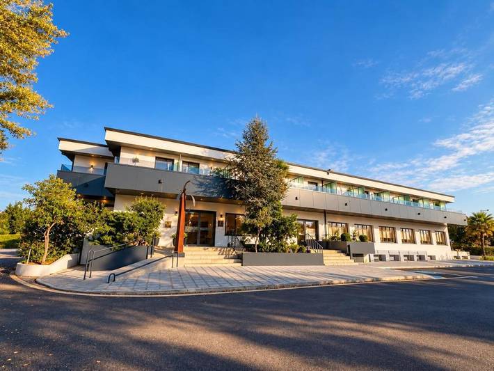 Apartamento para 2 personas, con Terraza y Jardín además de Piscina para niños y Piscina en Valencia de Don Juan
