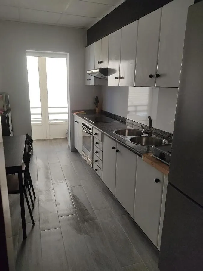 Apartamento de vacaciones para 6 personas, con terraza y vistas - 1