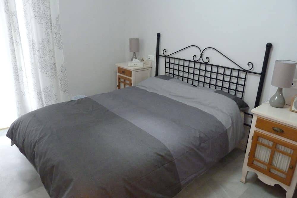 Apartamento entero, Apt costeras.Fab.Piscinas.A pie a todas las instalaciones.Comida Gratis lleve. in Urbanizacion Calahonda, Mijas