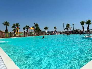 Camping pour 4 Personnes dans Sérignan, Région de Béziers, Photo 1