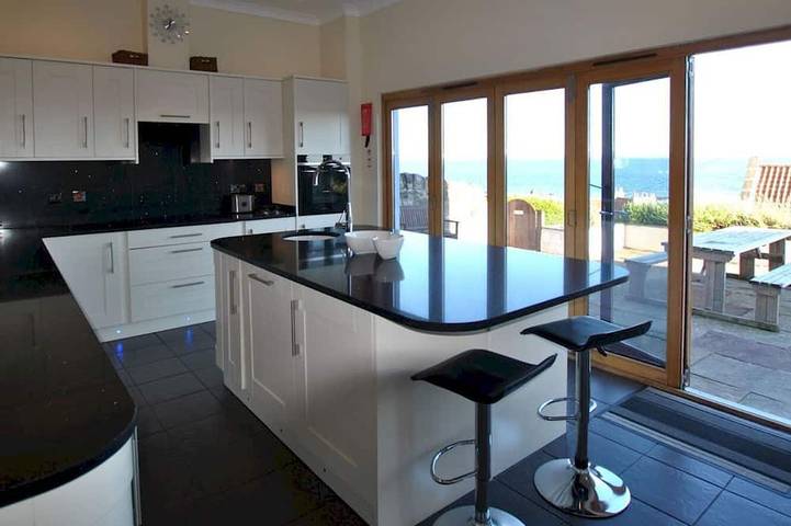 Holiday home for 10 people, with balcony - 1