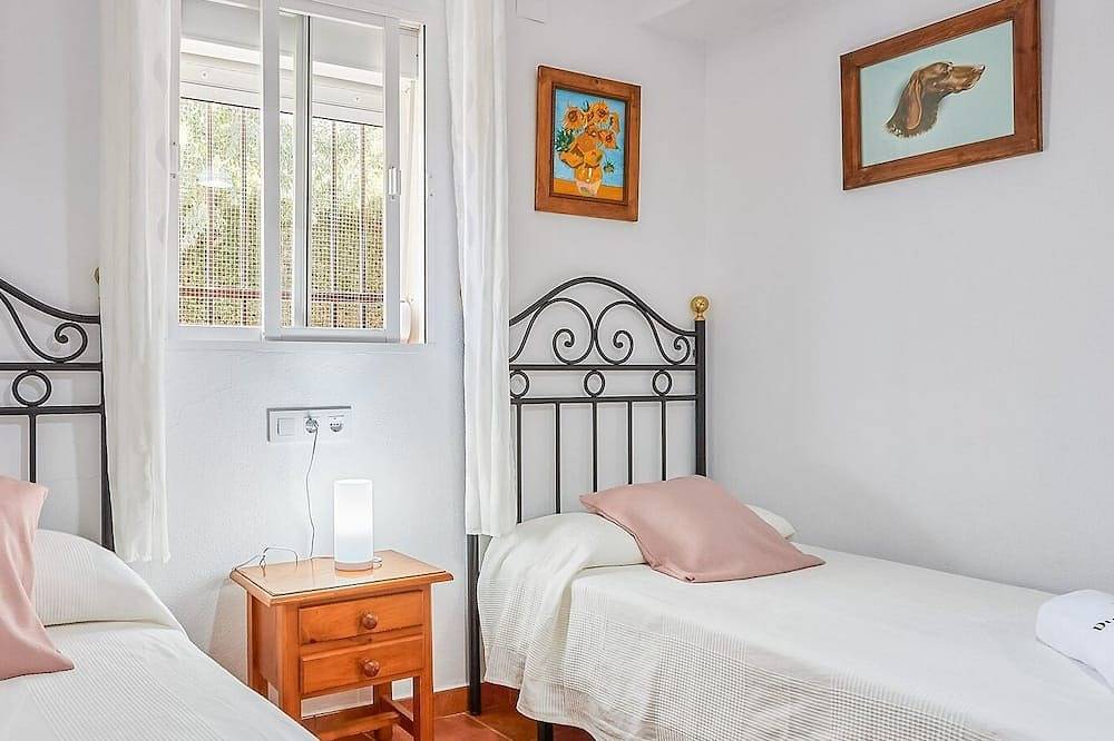 La Casa del Naturalista  El Bosque by Ruralidays in El Bosque, White Villages