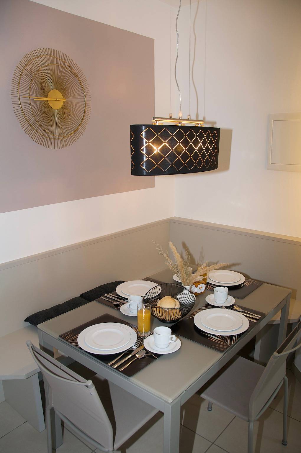 Ganze Wohnung, Apartment „Residence La Villa Diamante“ mit Seeblick, Gemeinschaftspool und Wlan in Tignale, Gardasee-Berge