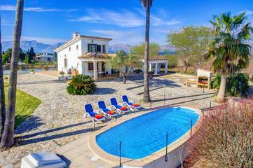 Villa in Pollença, Serra de Tramuntana für 4 