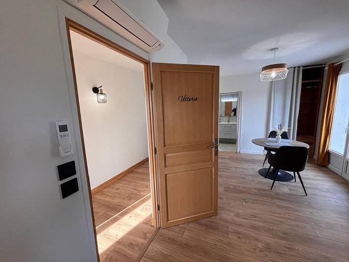 Gîte pour 2 personnes, avec terrasse dans Lias - 4