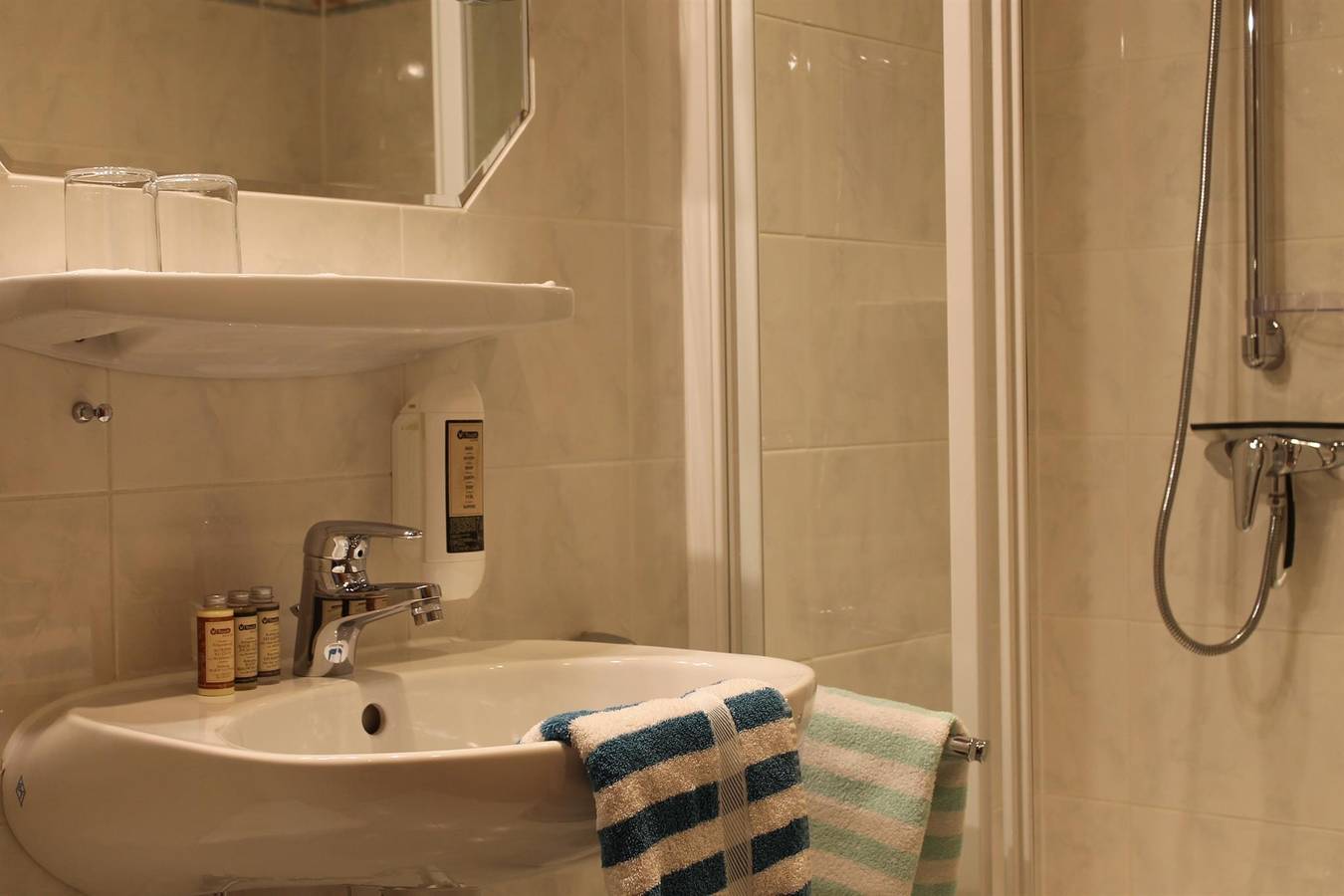"Nr. 10 / Typ A" - Fewo/Wohn-/Schlafraum/Dusche,Wc, foto 10