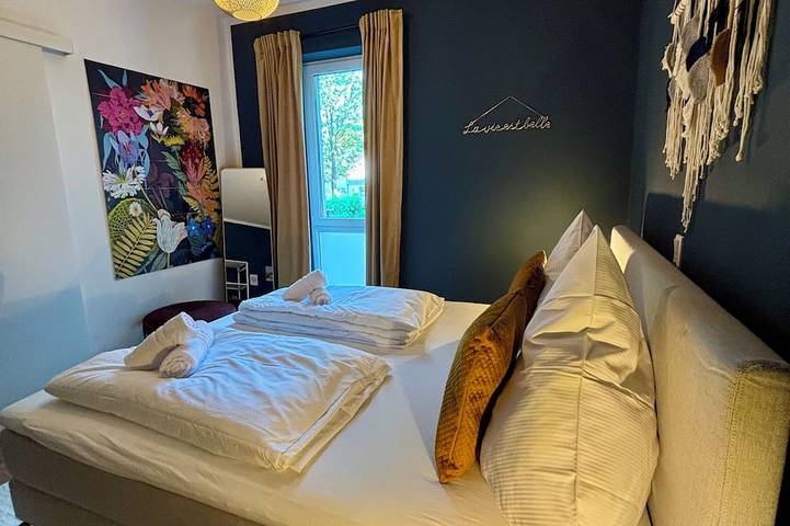 Ganze Wohnung, Klinik & Kurpark Parkplatz Barrierefreies Apartment Boxspringbett in Bad Oeynhausen, Kreis Minden-Lübbecke