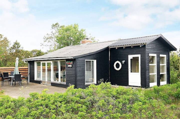 Feriehus for 4 personer, med terrasse, dyr tillatt - 1