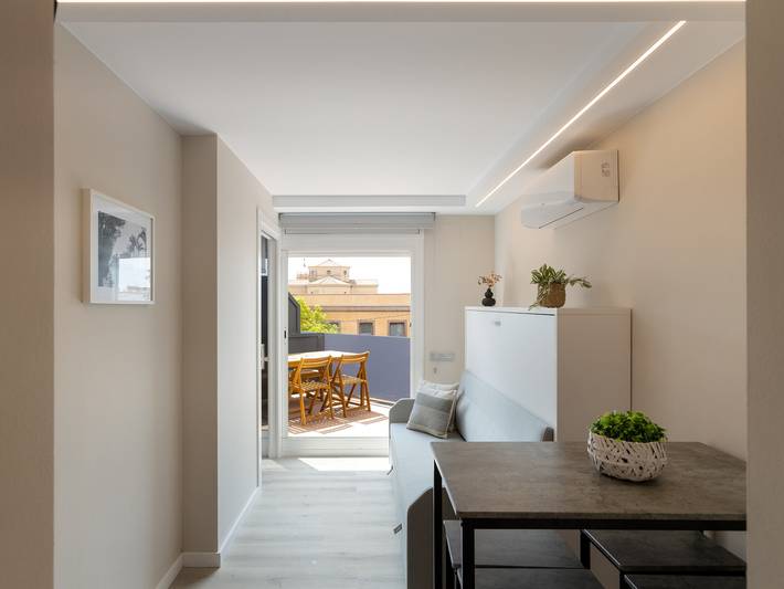 Ferienwohnung für 3 Personen, mit Terrasse und Pool - 1