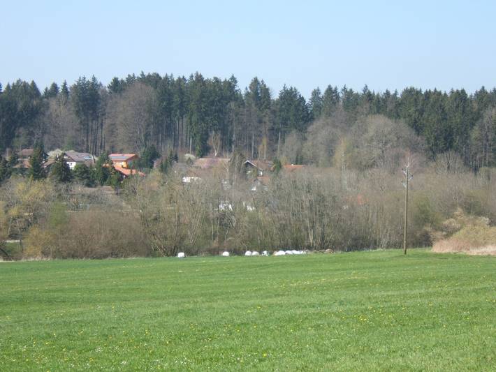 Geheel appartement, Appartement '32qm' met privé terras en Wi-Fi in Herdwangen-Schönach, Region Bodensee-Oberschwaben