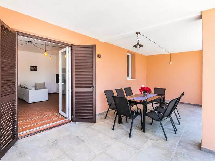 Villa per 8 persone, con piscina e giardino a Bibbona