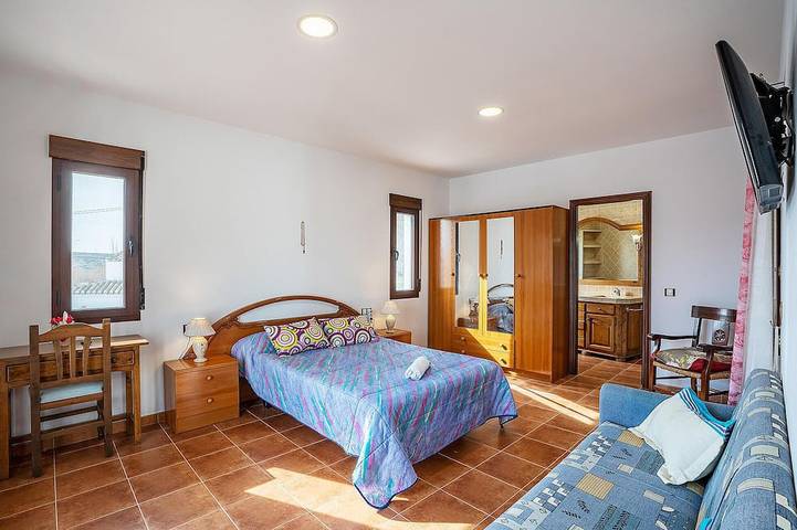 Nice home in Galera with Wifi in La Alquería, Galera