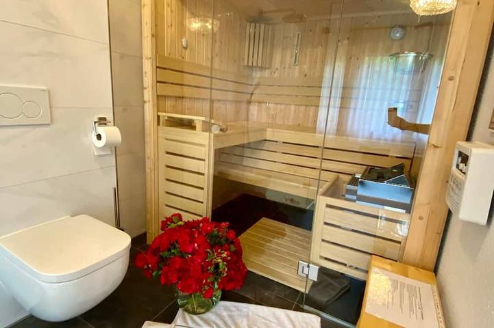 Ferienhaus für 5 Personen, mit Garten und Sauna sowie Balkon in Eckwarden - 4