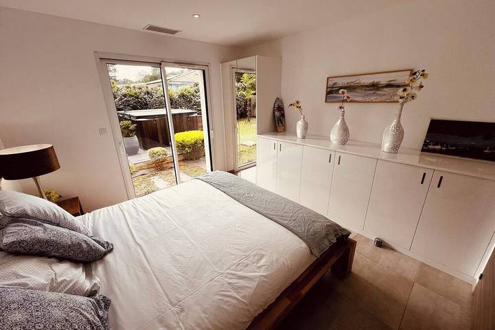 Location de vacances pour 8 personnes, avec jardin et jacuzzi dans Maubuisson - 3