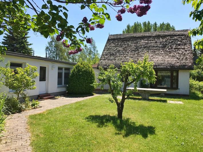 Ferienhaus für 8 Personen, mit Terrasse und Garten sowie Pool in Sagard