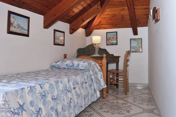 Location de vacances pour 3 personnes, avec terrasse à Minori - 4