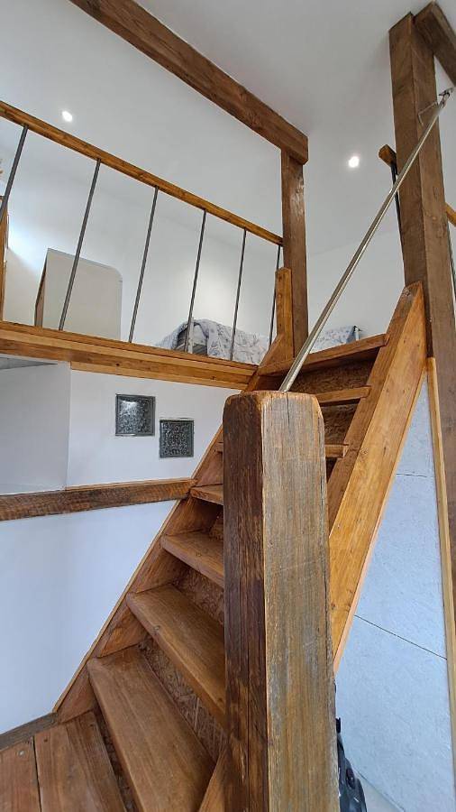 Gîte pour 2 personnes, avec Terrasse ainsi que Jardin et Piscine à Rosiers-d'Égletons - 4