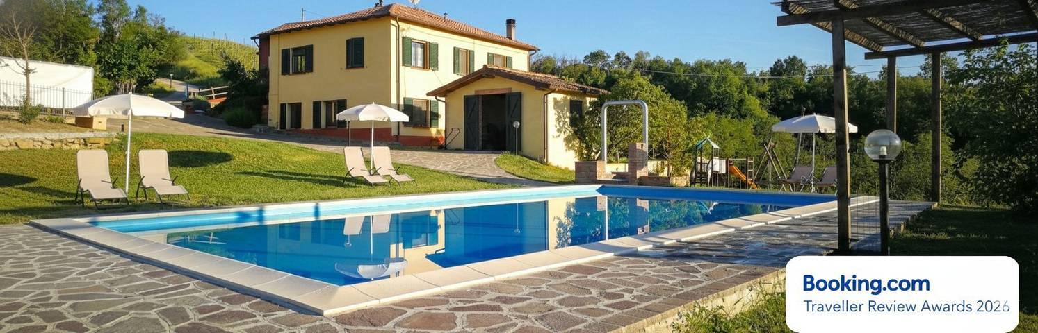Gårdshus for 6 personer, med hage, barnevennlig i Piemonte