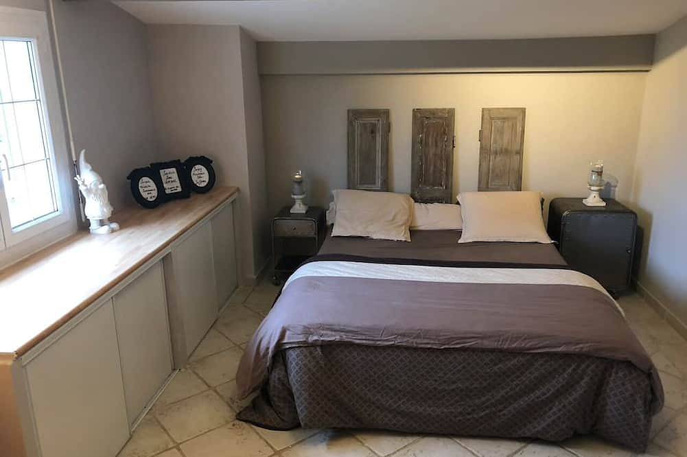 Charmante Maison de Village Avec Jardin in Aléria, Corte en omgeving