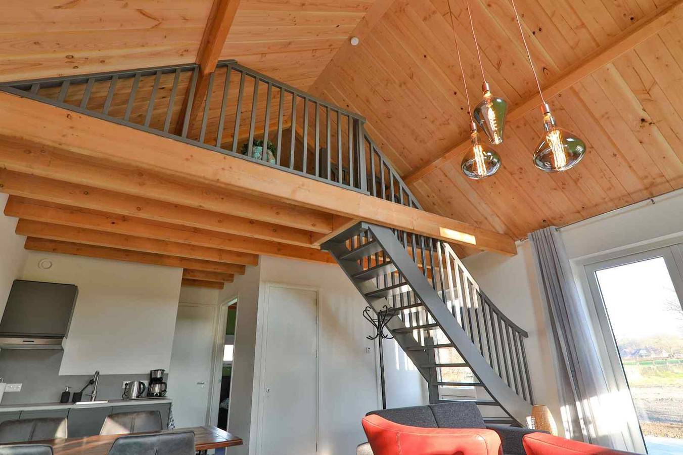 Geräumiges, freistehendes Ferienhaus für 4 Personen in Zuidwolde, Drenthe in Zuidwolde, Drenthe