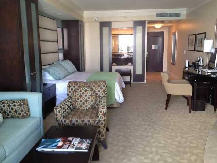 Holiday rental for 4 people, with hot tub and sauna as well as pool in Miami Beach