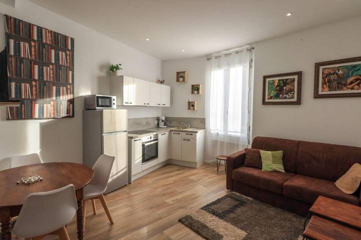 Gîte pour 4 personnes, avec vue et terrasse dans Gare De Saint Raphael Valescure - 3