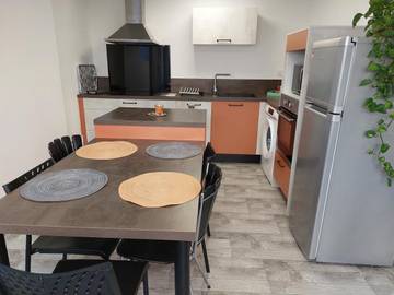 Gîte pour 2 personnes, avec jardin et vue à Aubin