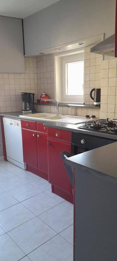 Location de vacances pour 4 personnes, avec vue ainsi que jardin et terrasse à Vendenesse-lès-Charolles - 3