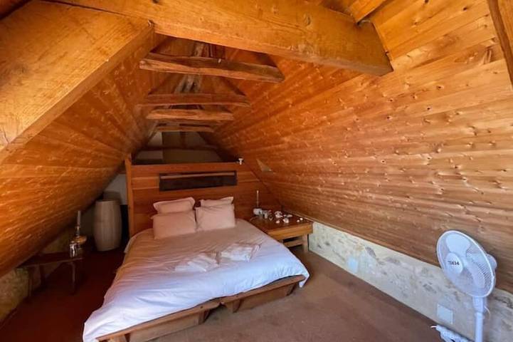 Location de vacances pour 10 personnes, animaux acceptés à Carves - 2