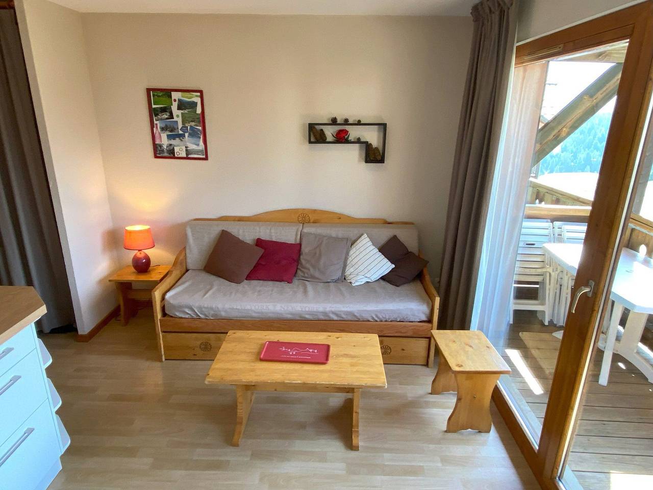 Ganze Wohnung, Gemütliche Wohnung in Superdévoluy für 6 Personen mit Balkon, nahe Geschäften und Pisten in Saint-Étienne-en-Dévoluy, Le Dévoluy