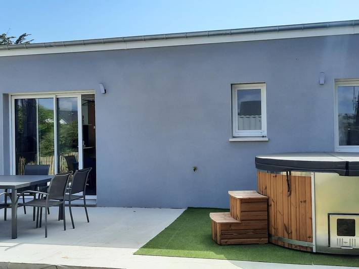 Gîte pour 6 personnes, avec jardin, animaux acceptés à Saint-Jean-de-la-Rivière - 2