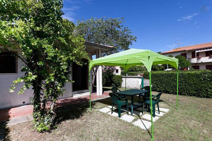 Ferienhaus für 7 Personen, mit Garten