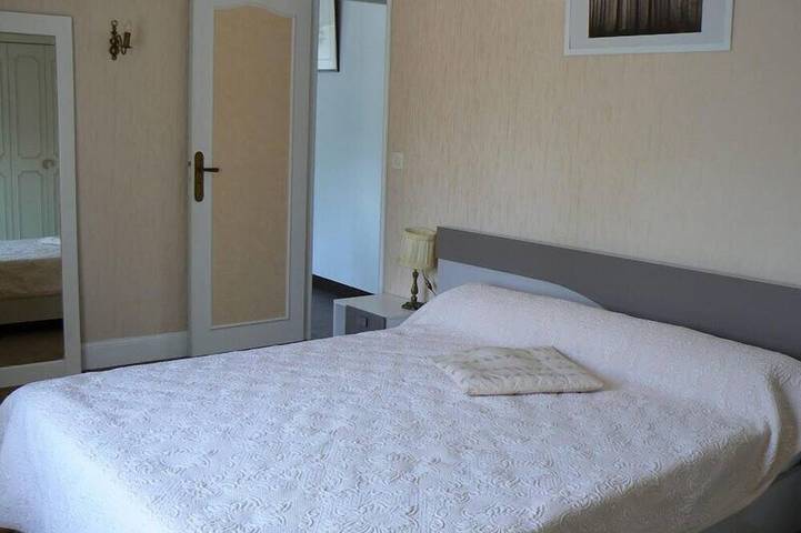 Gîte pour 6 personnes, avec terrasse et jardin à Le Vey - 2