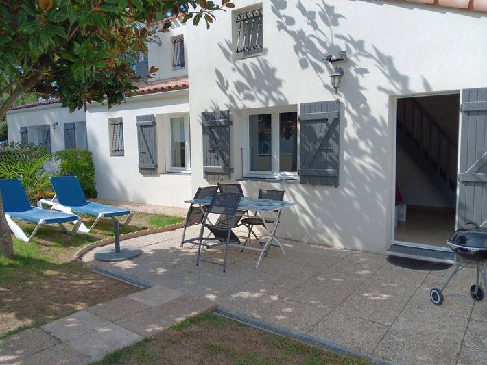 Ferienhaus für 4 Personen, mit Terrasse und Garten