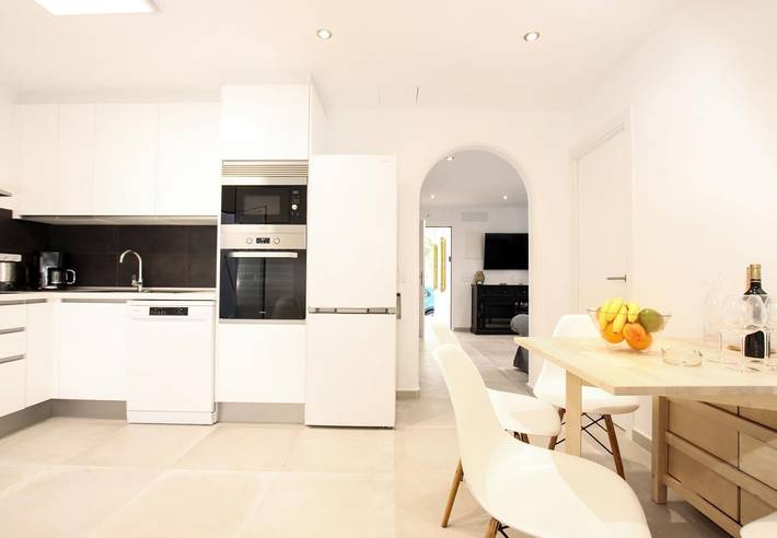 Apartamento inteiro, Apartamento de férias "Goleta" com Terraço & Wi-Fi in Port de Pollença, Pollença