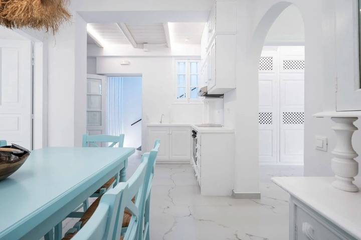 Ferienhaus für 8 Personen, mit Meerblick und Pool sowie Terrasse auf Santorin - 4