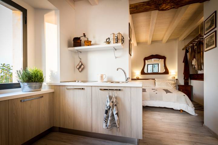 Ferienhaus für 2 Personen, mit Seeblick und Garten in Italien - 3