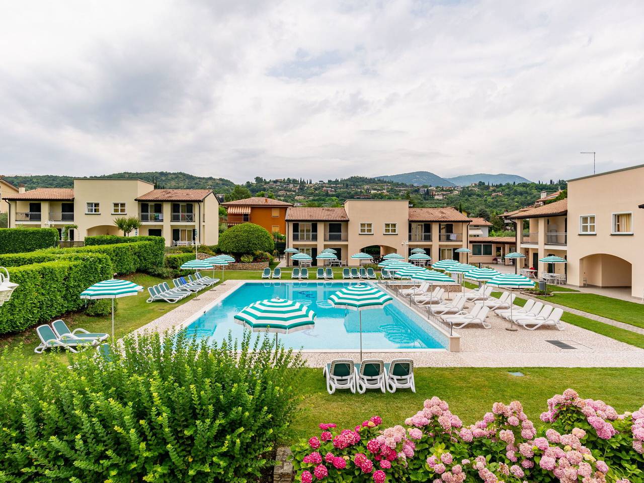 Entire apartment, Garda 711 - Corte delle Rose 711.1 in Garda, Garda Mountains