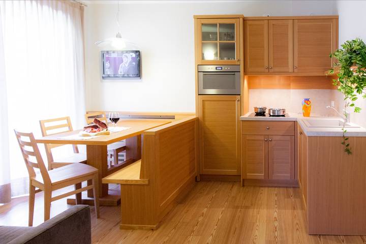 Gîte pour 4 personnes, avec balcon et vue sur le lac, animaux acceptés à Alleghe - 4