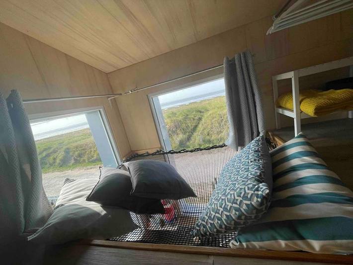 Location de vacances pour 2 personnes, avec jardin ainsi que terrasse et vue à Géfosse-Fontenay